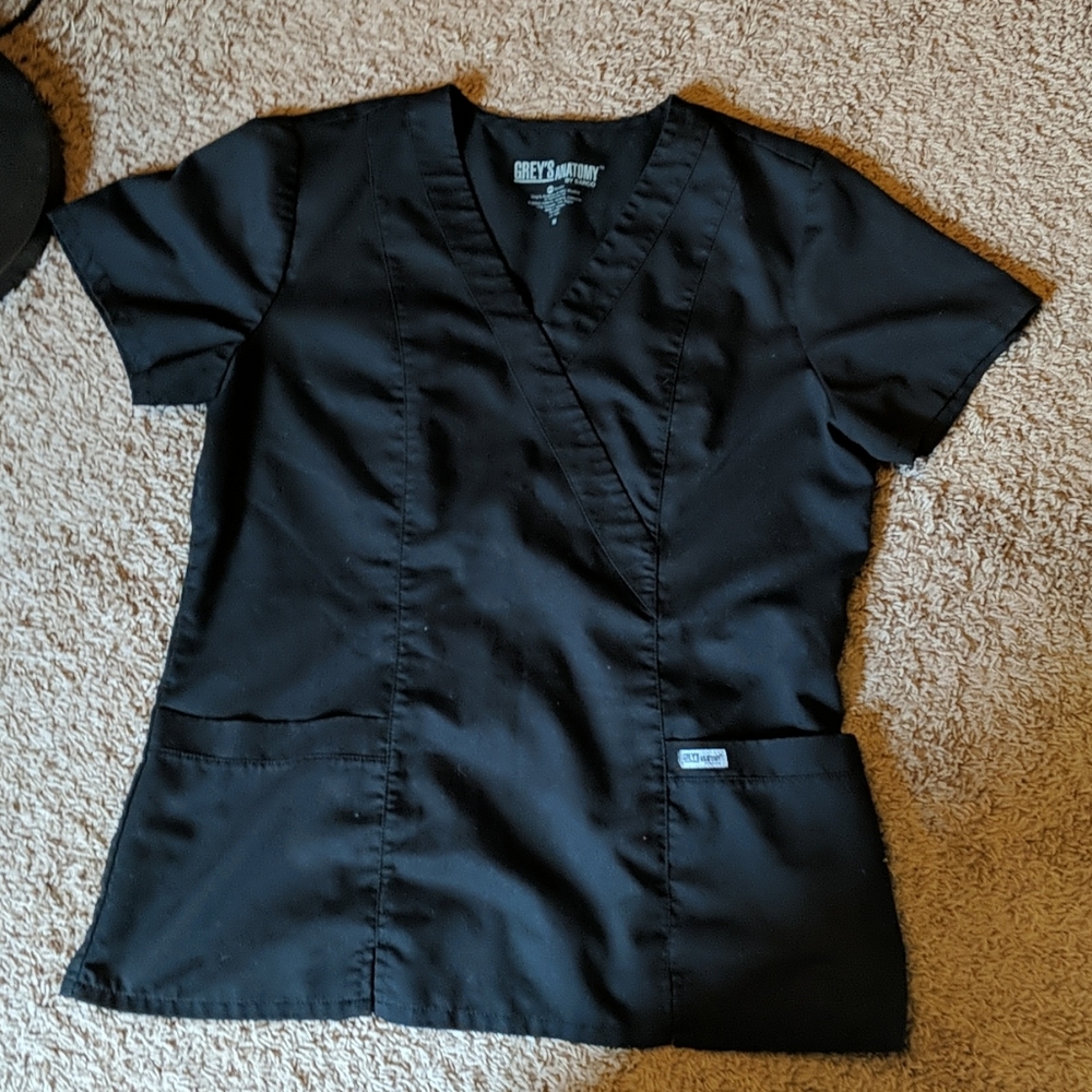 Black grey's anatomy scrub set size medium